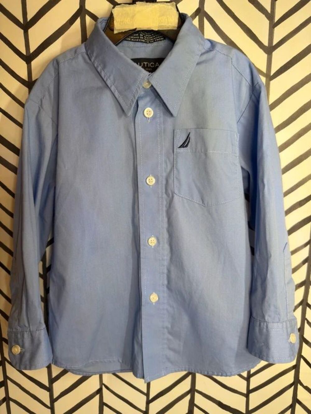 Nautica Blue Embroidered Front Pocket Long Sleeve Button Up Shirt Boys 4 7168